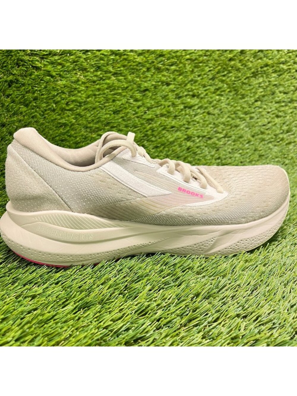 Brooks Adrenaline GTS 24 Womens Size 9 Beige Athletic Running Shoes Sneakers